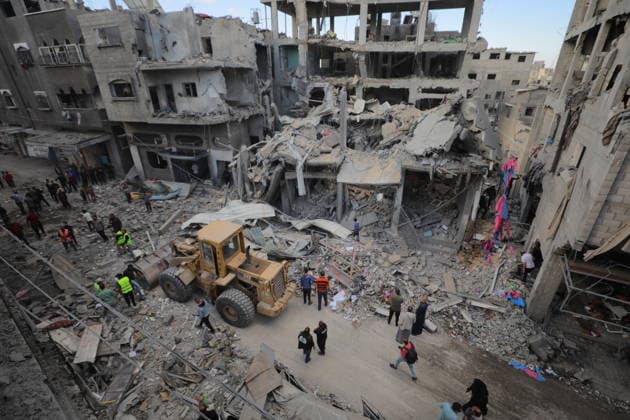 Palestinians Inspect Destroyed Homes After Israeli Strike in al-Maghazi Palestinians inspect their destroyed homes following an overnight Israeli airstrike in al-Maghazi refugee camp in the central Gaza Strip, on May 21, 2026. Israeli warplanes carried out a strike overnight targeting a house belonging to the Abu Ismail family after residents were warned to evacuate the building. Photo by Hassan al-Jedi apaimages Nusairat Gaza Strip Palestinian Territory 210526_Maghazi_HJ_00(9).jpeg Copyright: xapaimagesxHassanxal-Jedixx xapaimagesx