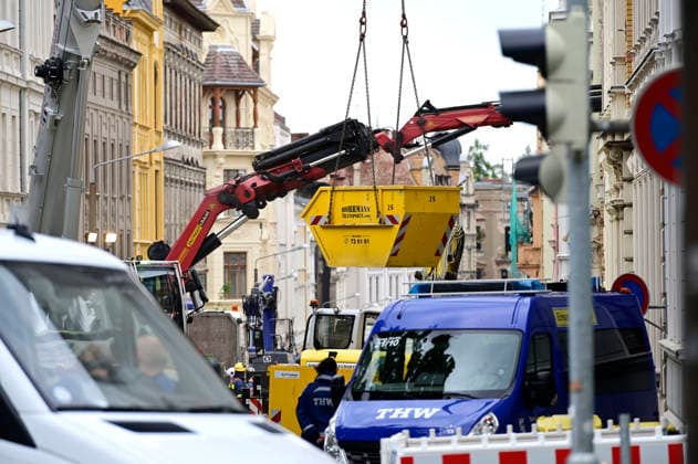 Emergency services of the THW technical relief organization working on the collapsed residential building in James von Moltke Strasse in Görlitz An inhabited house collapsed here in the early evening of 18 5 2026 Photo taken on 20 05 2026 Görlitz, 20 05 2026 Foto:xM.xWehnertx xFuturexImagex expolsion_6553
