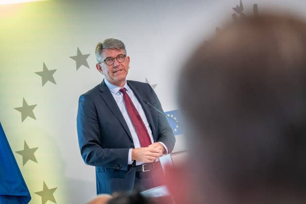 Wolfram Weimer, Minister of State for Culture and the Media, opens with a welcome address and comments on anti-Semitism in the cultural sector and the regulation of social media Event organized by the Cultural Integration Initiative to mark the Cohesion in Diversity Action Day, Berlin Berlin Deutschland Europäisches Haus