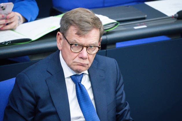 German Bundestag, 80th plenary session Dr. Johann David Wadephul, Federal Minister of Foreign Affairs in portrait on the government bench at the 80th session of the German Bundestag in Berlin, 21 05 2026 Berlin Berlin Germany