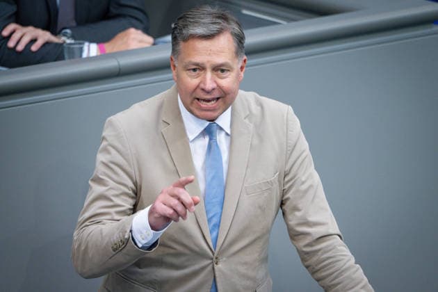 German Bundestag, 80th plenary session Stephan Mayer CSU in portrait during his speech on the agenda item Cohesion through commitment Volunteering at the 80th session of the German Bundestag in Berlin, 21 05 2026 Berlin Berlin Germany