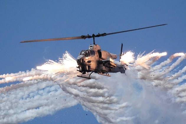 Turkish Armed Forces hosts massive EFES-2026 combined joint military exercise IZMIR, TURKIYE - MAY 21: A view of the daytime activities as part of the Distinguished Observer Day of the EFES-2026 Exercise, one of the largest combined joint exercises of the Turkish Armed Forces (TSK) in Izmir, Turkiye, on May 21, 2026. Over 10,000 personnel from 50 countries participate in the EFES-2026 Exercise, which aims to develop the military capabilities of joint headquarters and units formed with participant country elements and to maintain combat readiness to cover all assigned tasks. Mahmut Serdar Alakus Anadolu Izmir Turkey. Editorial use only. Please get in touch for any other usage.  Copyright: x2026xAnadoluxMahmutxSerdarxAlakusx