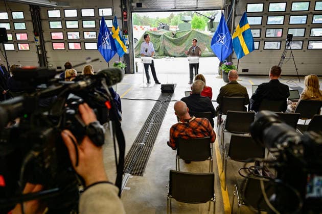 Mark Rutte, Secretary General of NATO, and Ulf Kristersson, Prime Minister of Sweden, hold a press conference during a visit to the Swedish Civil Defence and Resilience Agency in Revinge, Lund, in Sweden on May 21, 2026, as part of the NATO meeting in Helsingborg, Sweden, May 21 22 2026 REVINGE SWEDEN x50090x  Copyright: xJohanxNilsson TTx NATO FOREIGN MINISTERS MEETING SWEDEN QzwNNm_-dkM