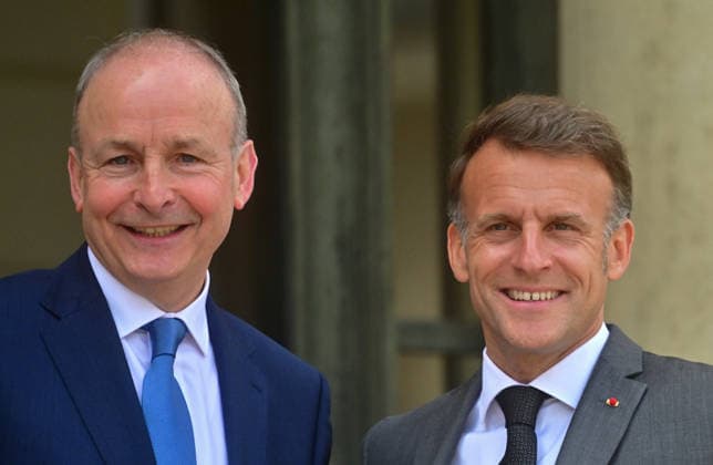 Le président de la République française Emmanuel Macron reçoit le Premier ministre irlandais Micheál Martin au palais présidentiel de lÉlysée à Paris, France, le 21 mai 2026 Christian Liewig Bestimage French President Emmanuel Macron receives Irelands Prime Minister Micheal Martin at the Elysee Presidential Palace in Paris, France, on May 21, 2026 Paris France  Copyright: xChristianxLiewigx xBestimagexChristianxLiewigx xBestimagex