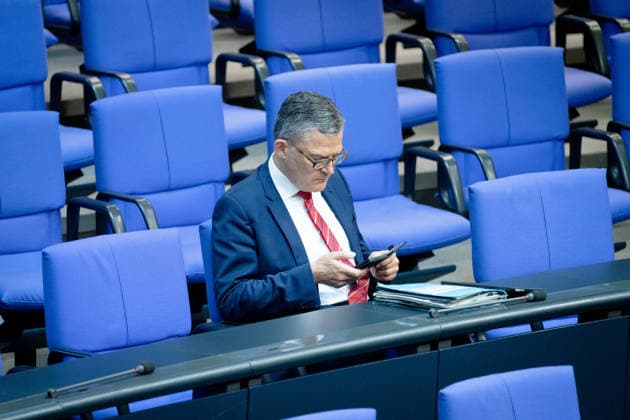 Bundestag, Roderich Kiesewetter, CDU Reichstag building, Bundestag, session week, Roderich Kiesewetter, CDU Berlin Berlin GER