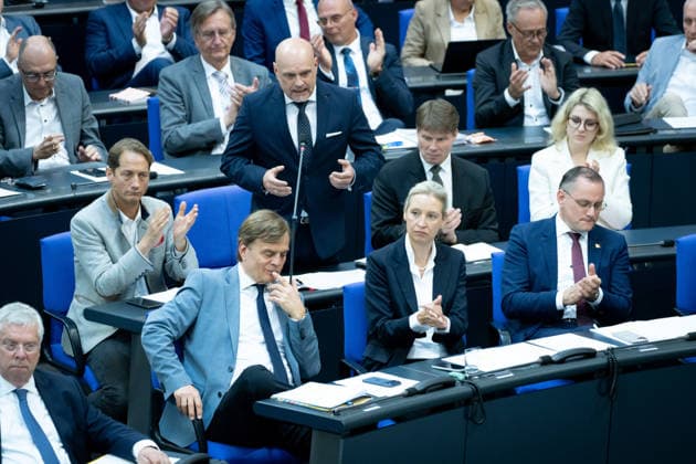 Bundestag, Tino Chrupalla, Alce Weidel, Bernd Baumann Reichstag building, Bundestag, session week, Bundestag parliamentary group, AfD, Tino Chrupalla, Alce Weidel, Bernd Baumann Berlin Berlin GER