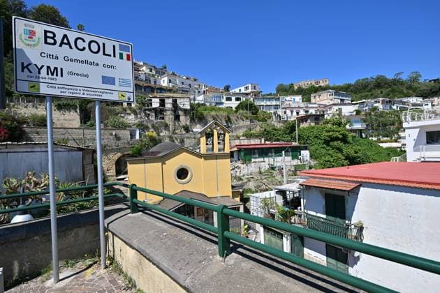 IPA84936496 - Bacoli. Earthquake tremor at 5:30 a.m. with epicenter Bacoli  Copyright: xFelicexDexMartinox xFelicexDexMartinox 84936496