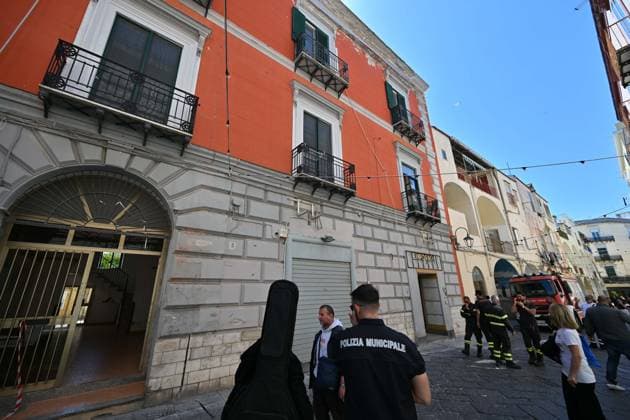 IPA84936558 - Bacoli. Earthquake tremor at 5:30 a.m. with epicenter Bacoli  Copyright: xFelicexDexMartinox xFelicexDexMartinox 84936558