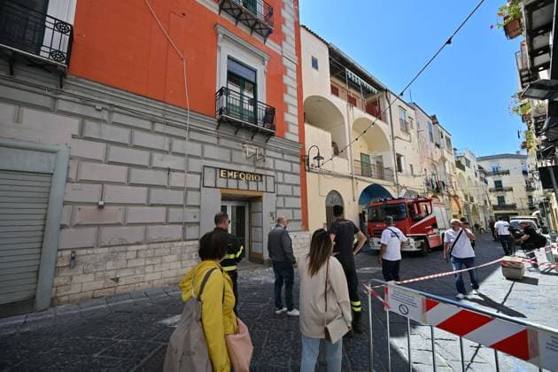 IPA84936559 - Bacoli. Earthquake tremor at 5:30 a.m. with epicenter Bacoli  Copyright: xFelicexDexMartinox xFelicexDexMartinox 84936559