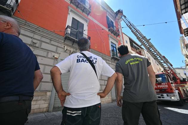 IPA84936572 - Bacoli. Earthquake tremor at 5:30 a.m. with epicenter Bacoli  Copyright: xFelicexDexMartinox xFelicexDexMartinox 84936572