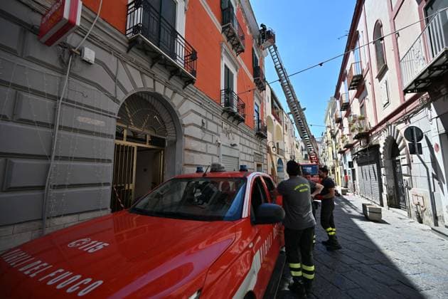 IPA84936573 - Bacoli. Earthquake tremor at 5:30 a.m. with epicenter Bacoli  Copyright: xFelicexDexMartinox xFelicexDexMartinox 84936573