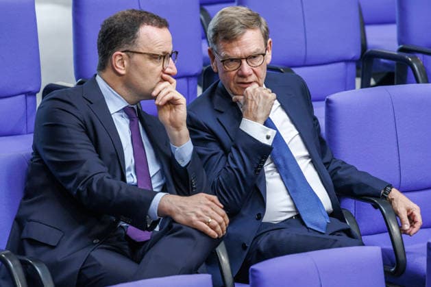 Bundestag Jens Spahn CDU and Johann Wadephul CDU , Federal Minister for Foreign Affairs in the German Bundestag on 21 05 26 in Berlin Berlin Berlin Germany Bundestag