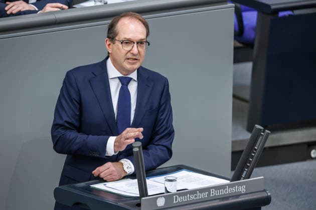 Bundestag Alexander Dobrindt CSU , Federal Minister of the Interior in the German Bundestag on 21 05 26 in Berlin Berlin Berlin Germany Bundestag