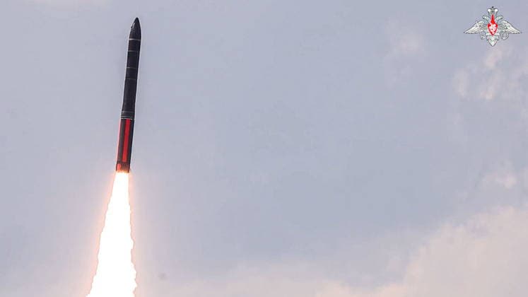 MAY 21, 2026: A RS-24 Yars missile system crew takes part in a nuclear exercise held by the Russian and Belarusian Armed Forces. Video grab. Best quality available  - ZUMAt113 20260521_zaa_t113_194 Copyright: xRussianxDefencexMinistryx
