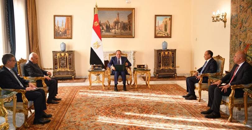 Egyptian President Abdel Fattah al-Sisi received Algerian Foreign Minister Ahmed Attaf in Cairo Egyptian President Abdel Fattah al-Sisi received Algerian Foreign Minister Ahmed Attaf in Cairo, Egypt, on May 21, 2026, in the presence of several senior officials from both sides, to discuss ways to strengthen bilateral relations and joint cooperation between Egypt and Algeria. Photo by Egyptian President Office apaimages Cairo Cairo Egypt 210526_Egypt_EPO_00(4) Copyright: xapaimagesxEgyptianxPresidentxOfficex xapaimagesx