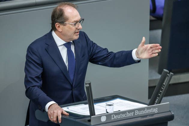 Bundestag Alexander Dobrindt CSU , Federal Minister of the Interior in the German Bundestag on 21 05 26 in Berlin Berlin Berlin Germany Bundestag