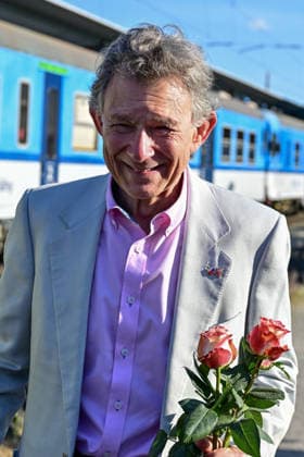 Memorial service for Holocaust held at site from which Jewish transports departed from Brno, kicking off Meeting Brno festival, attended by Nicholas Winton s son Nick Winton (pictured) in Brno, Czech Republic, May 21, 2026. (CTKxPhoto VaclavxSalek) CTKPhotoP2026052107657  CTKPhotoP2026052107657