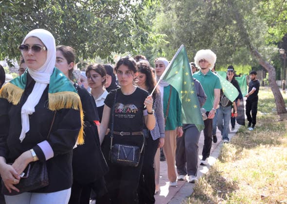 Damascus marks 162nd anniversary of the 1864 Circassian Exile DAMASCUS, SYRIA - MAY 21: Around 200 members of the Circassian community carrying Circassian and Syrian flags gather at Umayyad Park to commemorate the 162nd anniversary of the 1864 Circassian Exile, in Damascus, Syria on May 21, 2026. Izz Aldien Alqasem Anadolu Damascus Syria. Editorial use only. Please get in touch for any other usage.  Copyright: x2026xAnadoluxIzzxAldienxAlqasemx