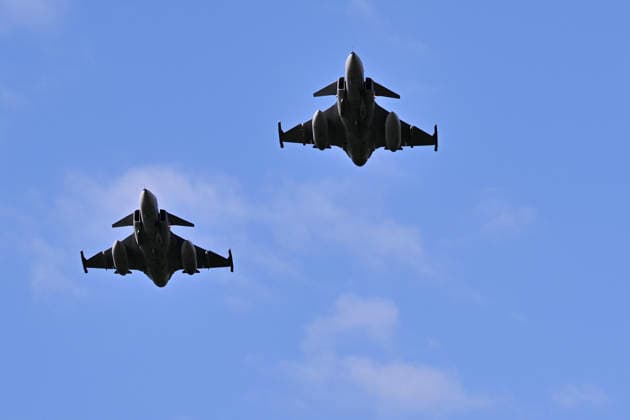 Two Swedish Air Force aircrafts Saab JAS 39 Gripen fly over Sofiero Castle in Helsingborg, Sweden, on Thursday May 21 2026, during the NATO Foreign Ministers meeting HELSINGBORG SWEDEN x50090x  Copyright: xJohanxNilsson TTx NATO FOREIGN MINISTERS MEETING SWEDEN m-LfJZwYzgk