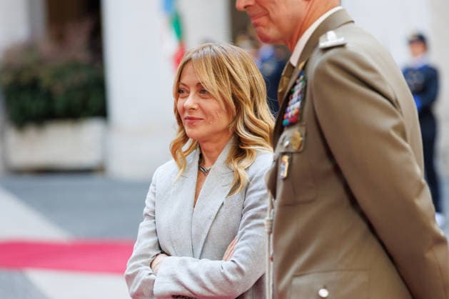 News - Giorgia Meloni meets with Irish Prime Minister Micheal Martin Italian Prime Minister Giorgia Meloni awaits for the Prime Minister of Ireland Micheal Martin on May 22, 2026 at Palazzo Chigi, Rome, Italy. Rome Palazzo Chigi Italy Copyright: xEmanuelaxVertollix xLiveMediax LPN_2464353