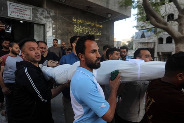 Palestinians Mourn Young Man Killed in Israeli Drone Strike in Gaza City Palestinians mourn the body of a young man who was killed in an Israeli drone strike targeting a group of civilians east of Gaza City, on May 22, 2026. According to local sources, the strike killed one Palestinian and wounded several others. Photo by Bilal Osama apaimages Gaza city Gaza Strip Palestinian Territory 220526_Gaza_BO_00(3) Copyright: xapaimagesxBilalxOsamax xapaimagesx