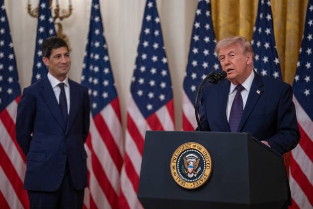 May 22, 2026, Washington, Dc, United States: President DONALD TRUMP hosted the swearing in ceremony of new Federal Reserve Chairman Kevin Warsh in the East Room of the White House on May 22, 2026. The oath of office was administered by Supreme Court Justice Clarence Thomas. Washington United States - ZUMAl312 20260522_znp_l312_007 Copyright: xAndrewxLeydenx