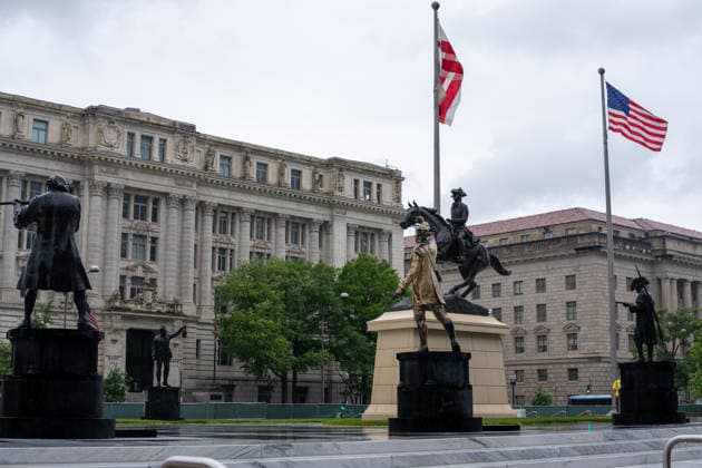 May 22, 2026, Washington, Dc, United States: New statues have appears in Freedom Plaza, just blocks from the White House in Washington, DC on May 22, 2026. The statutes are part of President Donald TrumpÃ¢â‚¬â ¢s beautification efforts of federal parks and lands in the Capitol. Washington United States - ZUMAl312 20260522_znp_l312_031 Copyright: xAndrewxLeydenx