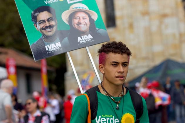 May 22, 2026, Bogota, Cundinamarca, COLOMBIA: Supporters fill the Plaza de BoloÂ­var for the final campaign rally of leftist senator and presidential candidate IVAN CEPEDA and vice-presidential candidate AIDA QUILCUE ahead of the May 31 first-round election. The massive turnout underscores the intense political mobilization and high stakes gripping the country as voters decide between policy continuity and a shift to the right. Bogota COLOMBIA  - ZUMAd225 20260522_znp_d225_008 Copyright: xZoraidaxDiazx