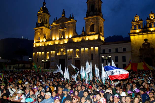 May 22, 2026, Bogota, Cundinamarca, COLOMBIA: Supporters fill the Plaza de BoloÂ­var for the final campaign rally of leftist senator and presidential candidate IVAN CEPEDA ahead of the May 31 first-round election. The massive turnout underscores the intense political mobilization and high stakes gripping the country as voters decide between policy continuity and a shift to the right. Bogota COLOMBIA  - ZUMAd225 20260522_znp_d225_015 Copyright: xZoraidaxDiazx