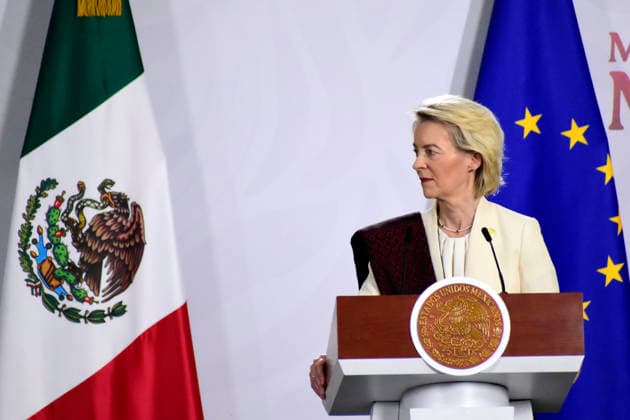 European Commission President Ursula von der Leyen speaks during a press conference for the signing of the modernized EU-Mexico Global Agreement at the National Palace as part of the 8th EU-Mexico Summit. on May 22, 2026 in Mexico City, Mexico. Mexico City Mexico - ZUMAe321 20260522_zia_e321_042 Copyright: xLuisxBarronx