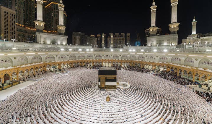 Muslim worshippers perform dawn prayer at Grand Mosque ahead of Hajj Muslim worshippers perform the dawn prayer around the Kaaba, Islam’s holiest shrine, at the Grand Mosque complex in the holy city of Mecca, Saudi Arabia, on May 23, 2026, ahead of the annual Hajj pilgrimage. Photo by SPA Saudi Pess Agency Mecca Mecca Saudi Arabia 230526_Saudi_Arabia_SPA_00(1) Copyright: xSPAxSaudixPessxAgencyxSaudixPressxAgencyx xapaimagesx