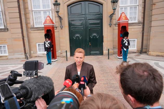 Denmark Politics Acting Prime Minister Mette Frederiksen after her visit to the King at Amalienborg Palace in Copenhagen, Denmark, Saturday, May 23, 2026 After Saturday s royal round, it is clear that acting Prime Minister Mette Frederiksen S is once again the royal investigator pointed to form a new Danish government , Copenhagen Denmark  Copyright: EmilxHelmsx spdk20260523-142030-L