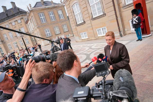 Denmark Politics Acting Prime Minister Mette Frederiksen after her visit to the King at Amalienborg Palace in Copenhagen, Denmark, Saturday, May 23, 2026 After Saturday s royal round, it is clear that acting Prime Minister Mette Frederiksen S is once again the royal investigator pointed to form a new Danish government , Copenhagen Denmark  Copyright: EmilxHelmsx spdk20260523-142144-L