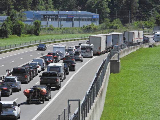 23 05 2026 Switzerland Canton Uri Traffic jam picture Whitsun traffic jam on the Gotthard highway