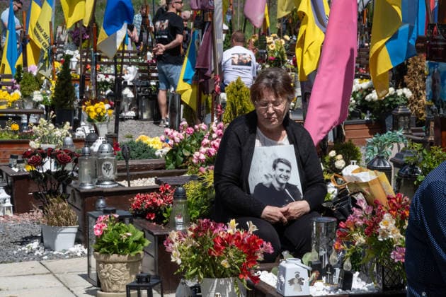 Commemoration procession held on Heroes Day in Lviv, Ukraine LVIV, UKRAINE, MAY 23: Military and civilians take part in a ceremony to honor the memory of fallen servicemen at the honorary burial grounds at the Lychakiv Cemetery during the Day of Heroes of Ukraine in Lviv, Ukraine, May 23, 2026. Also on this day, military personnel, police, members of youth organizations and civilians marched through the city in a solemn procession dedicated to all participants of the ATO JFO, war veterans and participants who died or are fighting for the freedom of Ukraine. Olena Znak Anadolu Lviv Ukraine. Editorial use only. Please get in touch for any other usage. Copyright: x2026xAnadoluxOlenaxZnakx