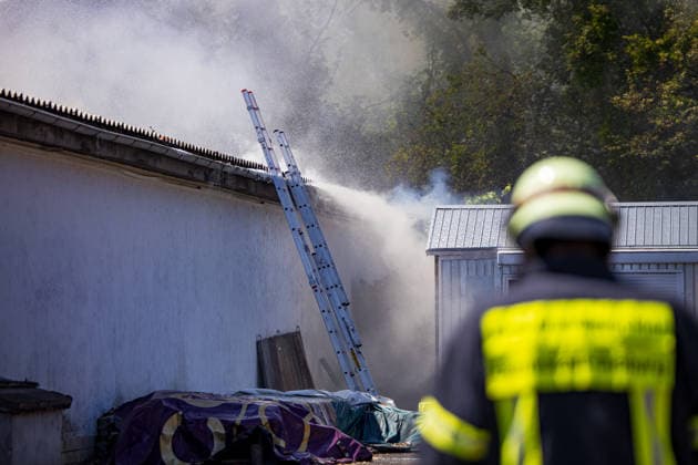 Fire breaks ou