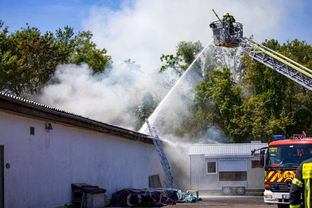 Fire breaks ou