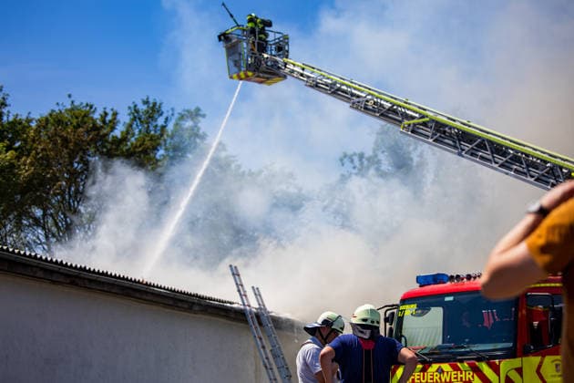 Fire breaks ou