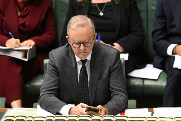 QUESTION TIME, Australian Prime Minister Anthony Albanese reacts during Question Time in the House of Representatives at Parliament House in Canberra, Monday, May 25, 2026. ( NO ARCHIVING CANBERRA AUSTRALIAN CAPITAL TERRITORY AUSTRALIA  Copyright: xLUKASxCOCHx 20260525130072003759