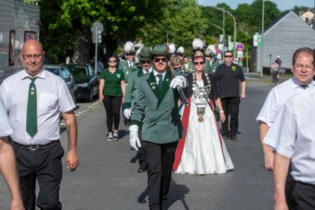 Schützenfest with parade in Großenbaum 24 05 2026 in Duisburg FOR EDITORIAL PURPOSES ONLY EDITORIAL USE ONLY p Schützenfest with parade in Großenbaum 24 05 2026 in Duisburg Germany NRW Duisburg Copyright DanielxAttia Copyright: DanielxAttia doc85zvu29wboy1dof81m0z ,EDITORIAL USE ONLY Copyright: DanielxAttia