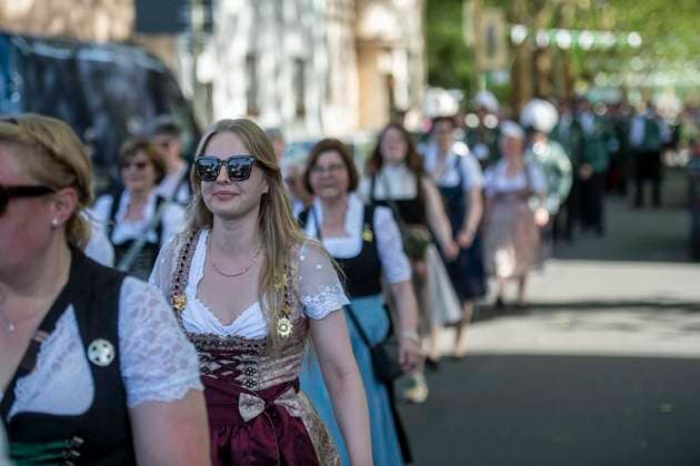 Schützenfest with parade in Großenbaum 24 05 2026 in Duisburg FOR EDITORIAL PURPOSES ONLY EDITORIAL USE ONLY p Schützenfest with parade in Großenbaum 24 05 2026 in Duisburg Germany NRW Duisburg Copyright DanielxAttia Copyright: DanielxAttia doc85zvuz0jfcn5leyjm5c ,EDITORIAL USE ONLY Copyright: DanielxAttia