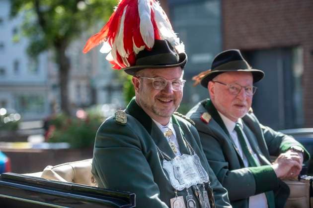 Schützenfest with parade in Großenbaum 24 05 2026 in Duisburg FOR EDITORIAL PURPOSES ONLY EDITORIAL USE ONLY p Schützenfest with parade in Großenbaum 24 05 2026 in Duisburg Germany NRW Duisburg Copyright DanielxAttia Copyright: DanielxAttia doc85zvuwujxab1j1b41m39 ,EDITORIAL USE ONLY Copyright: DanielxAttia