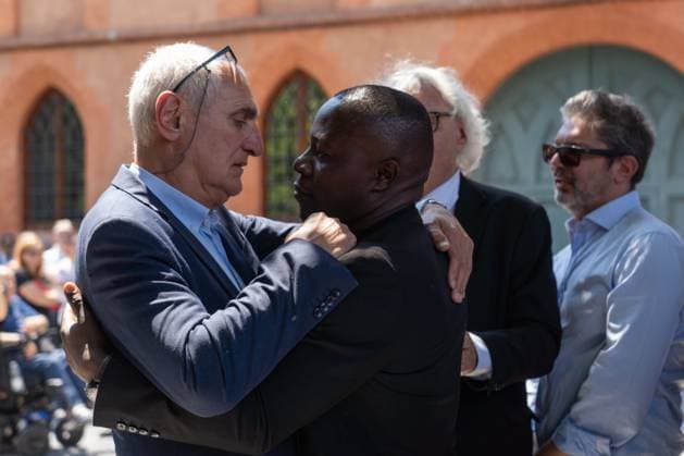 May 24, 2026, Pollenzo, Cn, Italy: Edie Mukiibi, president of Slow Food, was moved during the funeral ceremony for Carlo Petrini, founder of Slow Food, the Terra Madre food fair, and the University of Pollenzo. Pollenzo, May 24, 2026 Pollenzo Italy - ZUMAa289 20260524_zia_a289_094 Copyright: xSelenexDanielex xAgfx