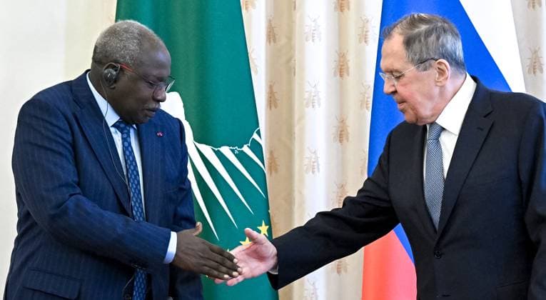 Russia Africa Day 9173272 25.05.2026 Cameroonian Ambassador to Russia Mahamat Paba Sale, left, and Russian Foreign Minister Sergey Lavrov shake hands during a gala reception for heads of diplomatic missions to mark Africa Day in Moscow, Russia. Kristina Solovyova Sputnik Moscow Russia  Copyright: xKristinaxSolovyovax