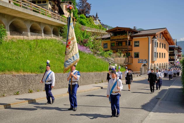 Berchtesgaden, Germany 25 05 2026 In the picture Procession of miners in the market town of Berchtesgaden Salt Mine Bavaria Copyright: xFotostandx xWassmuthx