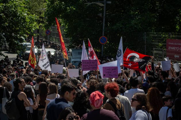 May 25, 2026, Istanbul, Istanbul, Turkey: Students celebrated the reopening of Istanbul Bilgi University on the fourth day of ongoing protests in Istanbul, Turkey, on May 25, 2026. The university, which had previously been shut down by a presidential decree signed by Turkish President Recep Tayyip Erdogan, was reopened following three days of persistent demonstrations and campus occupation by students. Protesters gathered on campus to celebrate the decision and continue calls for academic freedom and democratic rights. Istanbul Turkey - ZUMAt171 20260525_zip_t171_014 Copyright: xAbdullahxTepelix