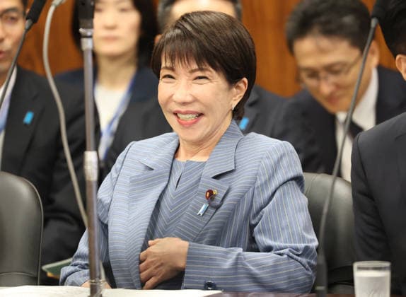 May 26, 2026, Tokyo, Japan - Japanese Prime Minister Sanae Takaichi smiles upon her arrival at Upper House s cabinet committee session in Tokyo for the bill to establish a national intelligence agency on Tuesday, May 26, 2026. (photo by Yoshio Tsunoda AFLO)  aflo_332026702
