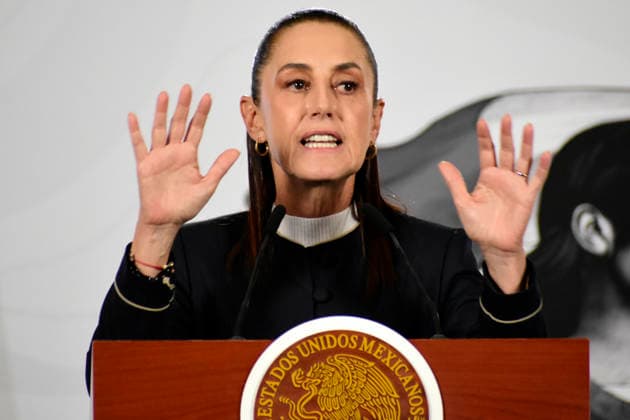 Mexican President Claudia Sheinbaum Ebola Outbreak News Conference Mexico™s President Claudia Sheinbaum Pardo speaks about the Ebola outbreak; Mexico will maintain epidemiological surveillance during a news conference at the National Palace. on May 26, 2026 in Mexico City, Mexico. (Photo by Luis Barron Eyepix Group). Copyright: xLuisxBarronx xEyepixxGroupx LB_26052026_7