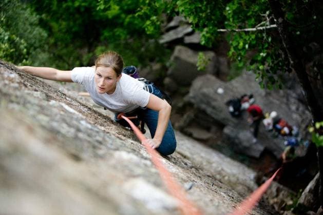 Female Climber model released Symbolfoto Copyright: xleafx Panthermedia66227234.jpg