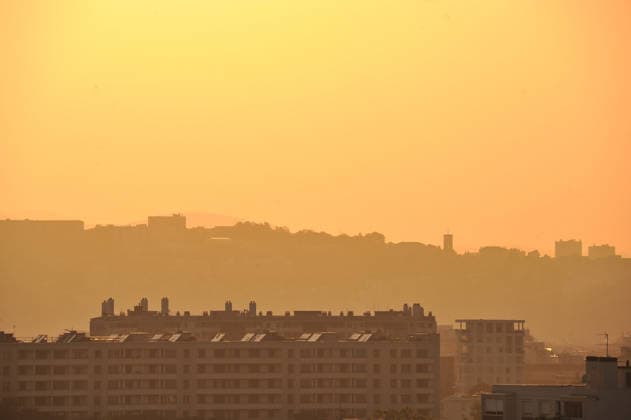 May 26, 2026, Lyon, Aura, France: Heatwave, France, spring 2026 Lyon France - ZUMAl230 20260526_zip_l230_001 Copyright: xCyrilxLestagex